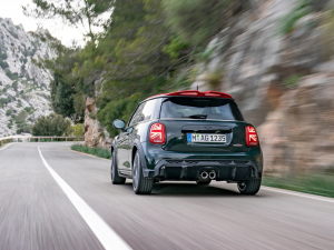 2021款JOHN COOPER WORKS Cabrio 欧洲版 整体外观