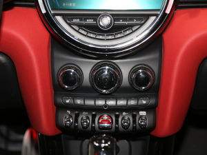 20212.0T JOHN COOPER WORKS ALL-IN {{