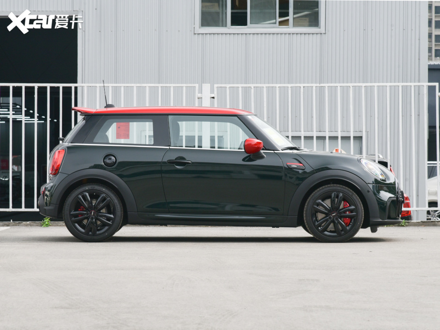 2023MINI JCW 2.0T JOHN COOPER WORKS ALL-IN