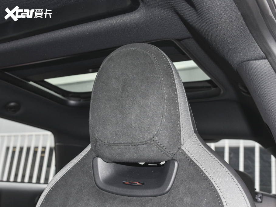 2023MINI JCW 2.0T JOHN COOPER WORKS ALL-IN