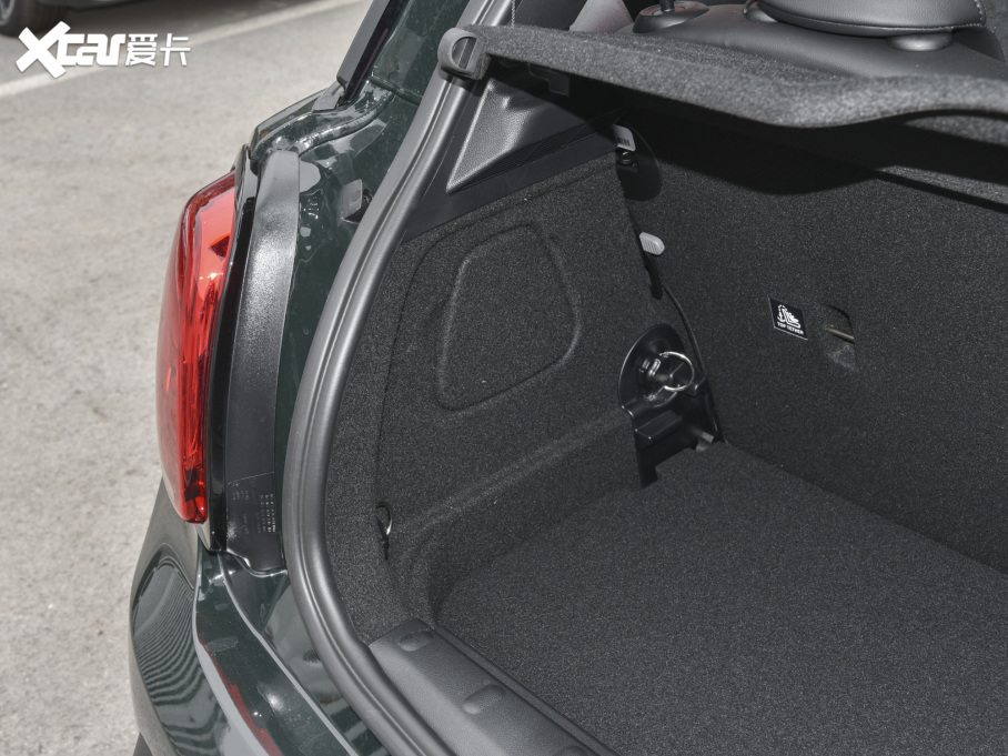 2023MINI JCW 2.0T JOHN COOPER WORKS ALL-IN