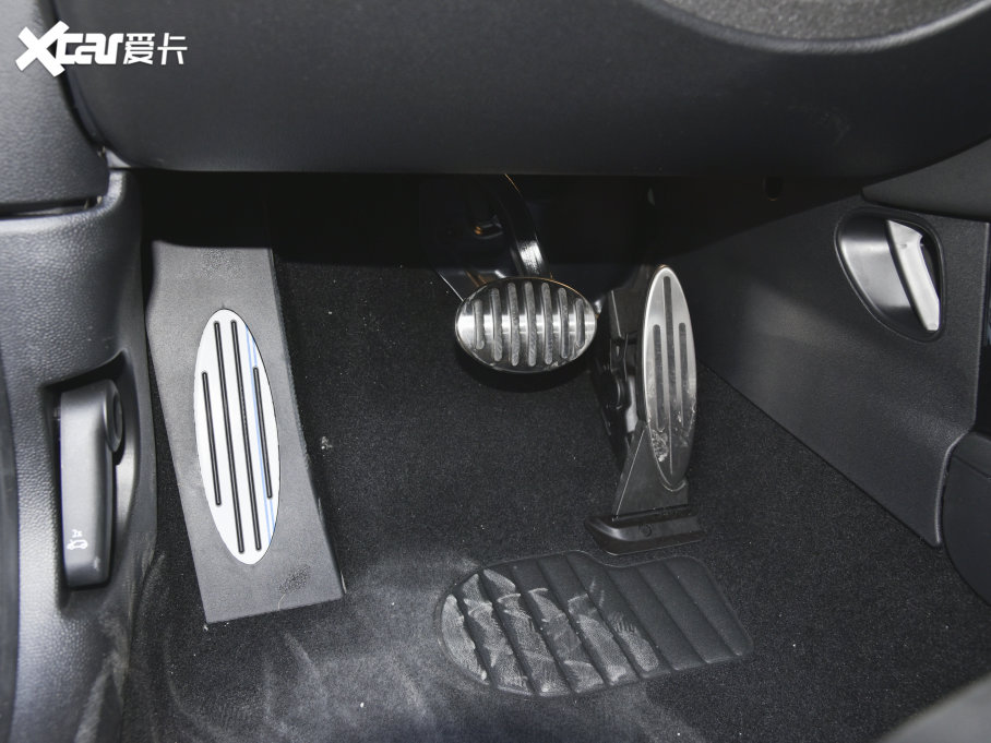 2023MINI JCW 2.0T JOHN COOPER WORKS Pat Mosso(j)