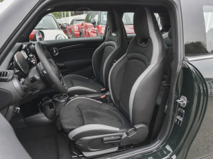 20232.0T JOHN COOPER WORKS ALL-IN {