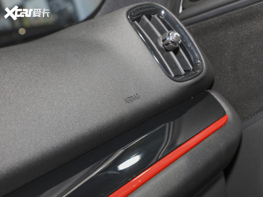 2023MINI JCW COUNTRYMAN 2.0T JOHN COOPER WORKS ALL-IN