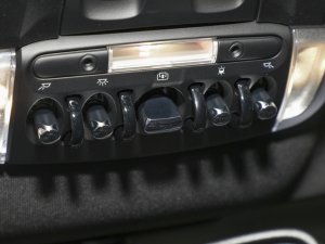 20232.0T JOHN COOPER WORKS ALL-IN п؅^