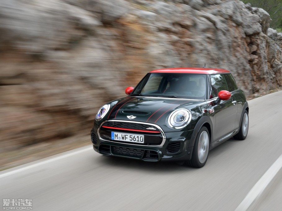 2015MINI JCW 2.0T