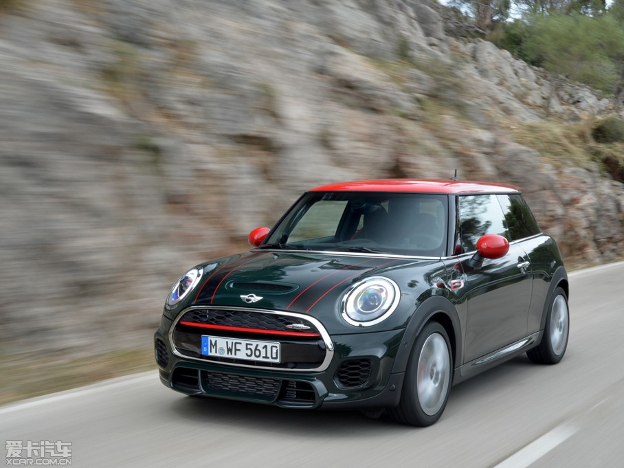 2015MINI JCW 2.0T