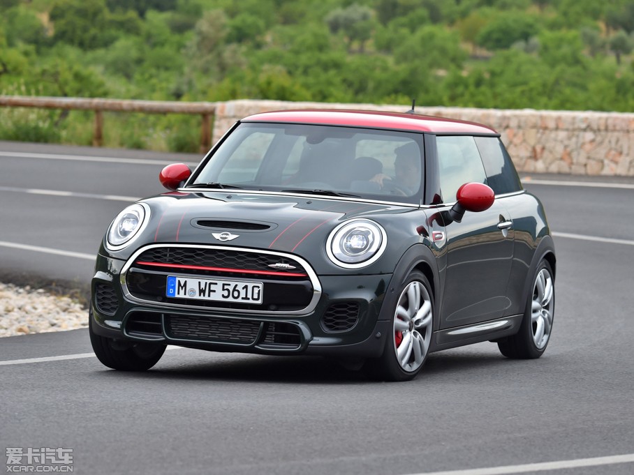2015MINI JCW 2.0T