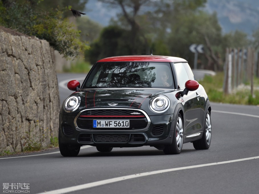 2015MINI JCW 2.0T