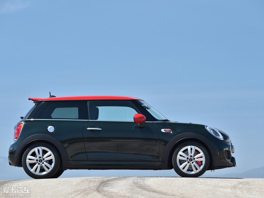 2015MINI JCW 2.0T