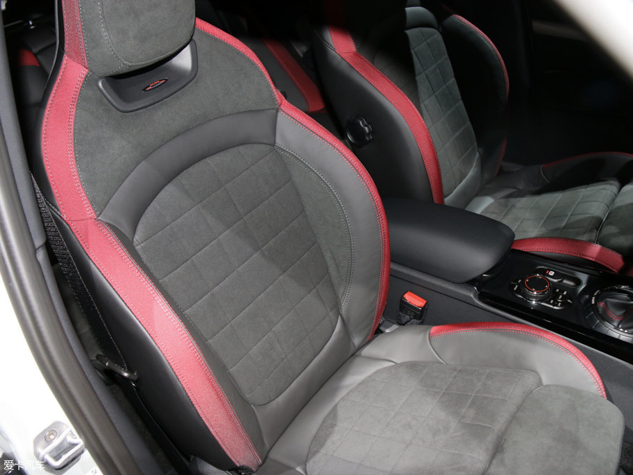 2017MINI JCW CLUBMAN 2.0T