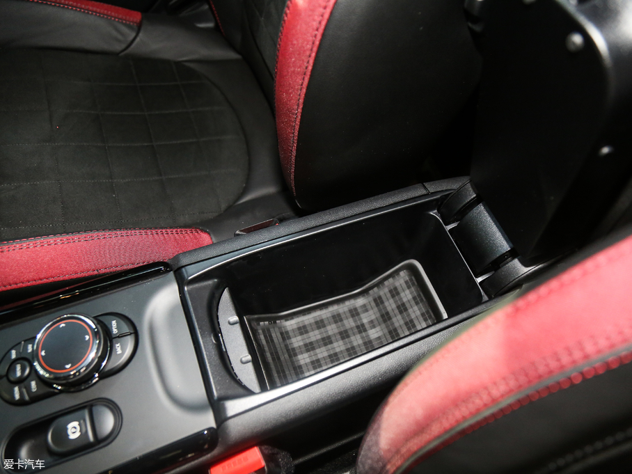 2017MINI JCW CLUBMAN 2.0T