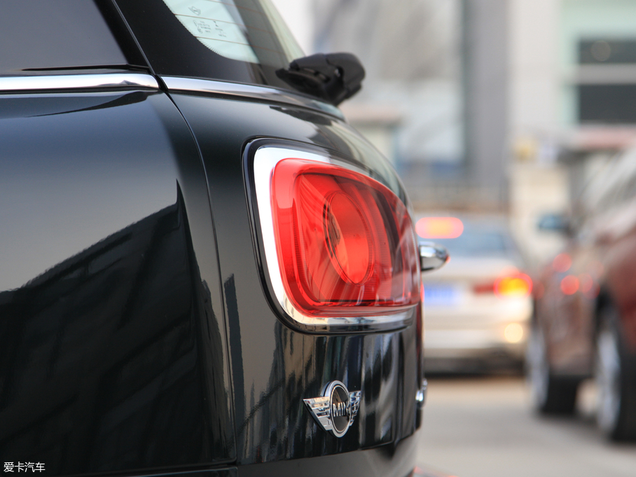 2017MINI JCW CLUBMAN 2.0T OͰ