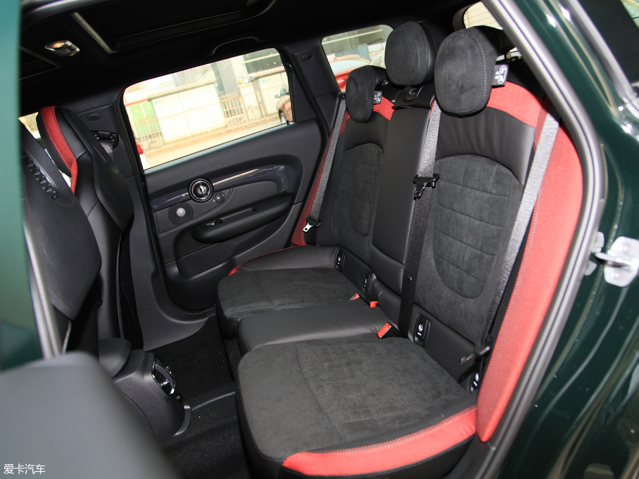 2017MINI JCW CLUBMAN 2.0T OͰ