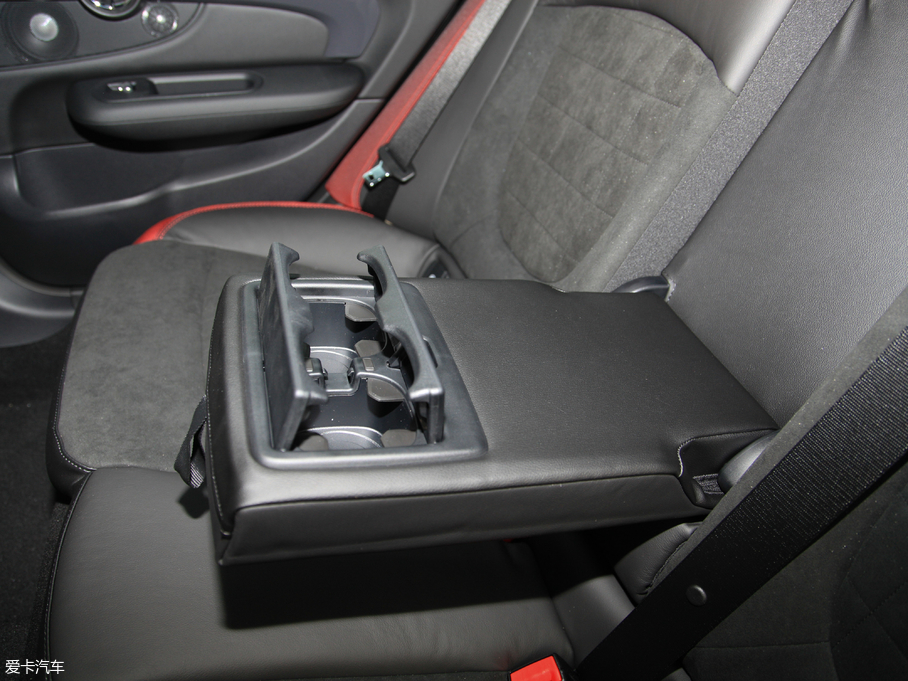 2017MINI JCW CLUBMAN 2.0T OͰ