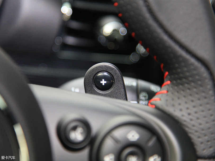 2017��MINI JCW CLUBMAN 2.0T �O�Ͱ�