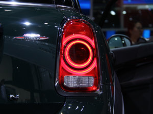 20172.0T JOHN COOPER WORKS ^