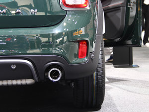 20172.0T JOHN COOPER WORKS ^