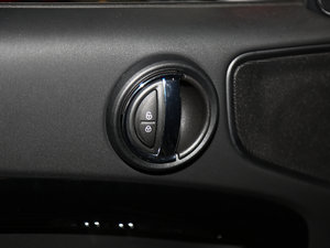 20172.0T JOHN COOPER WORKS м g