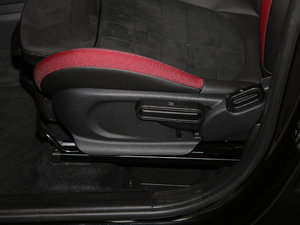 20172.0T JOHN COOPER WORKS м {{(ji)