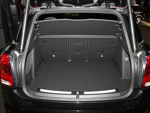 20172.0T JOHN COOPER WORKS м g