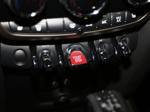 20172.0T JOHN COOPER WORKS м п؅^