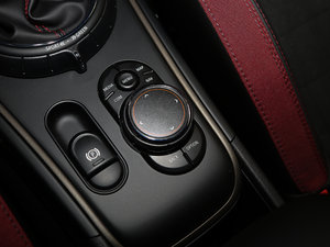 20172.0T JOHN COOPER WORKS м п؅^