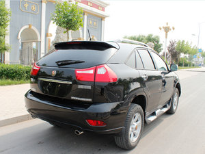 2013款2.0L 手动标准版 整体外观