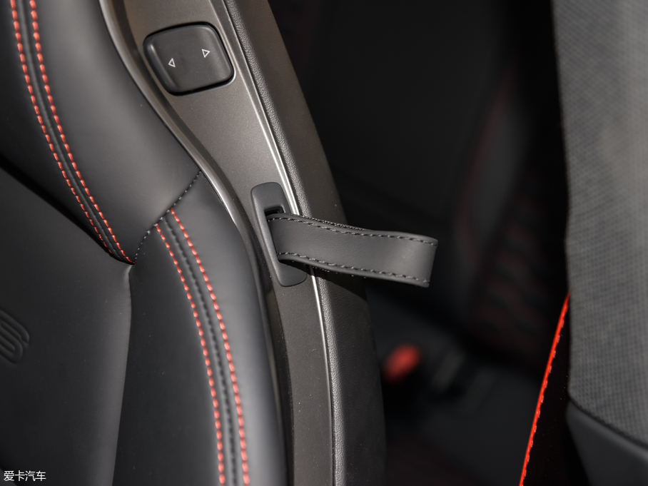 2019?yun)WRS5 2.9T Coupe (gu)VI