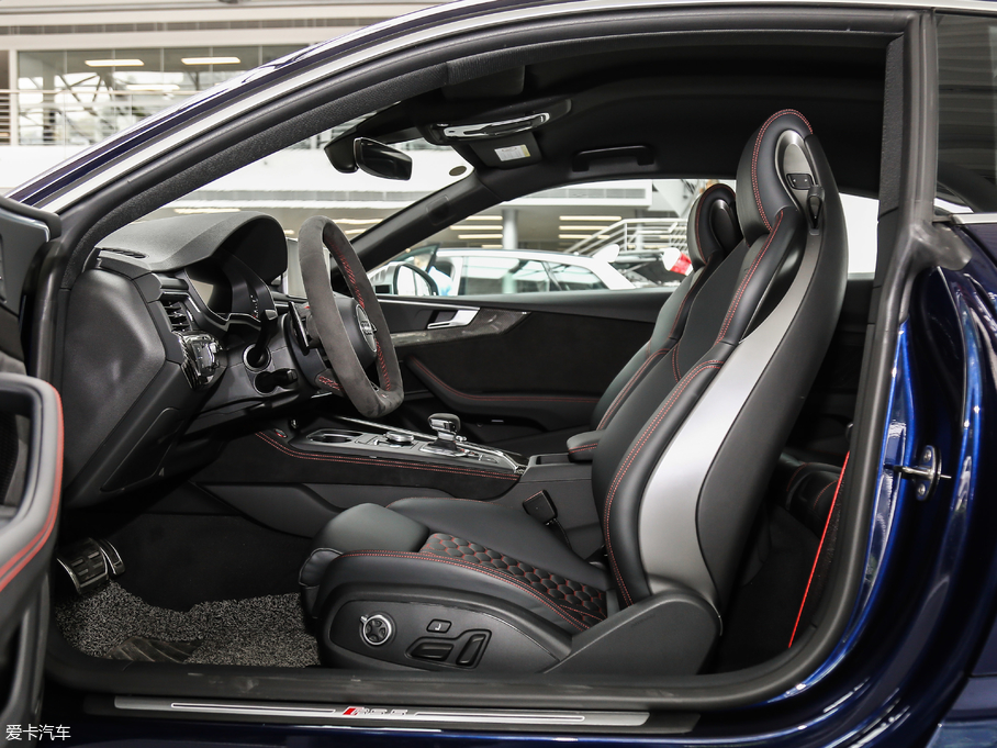 2019?yun)WRS5 2.9T Coupe VI