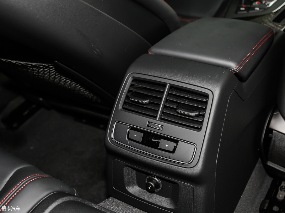 2019?yun)WRS5 2.9T Coupe (gu)VI