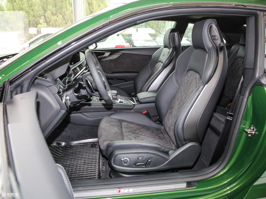 2019?yun)WRS5 2.9T Coupe (gu)VI