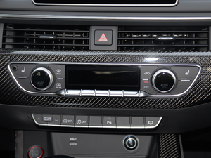 20192.9T Coupe VI {{