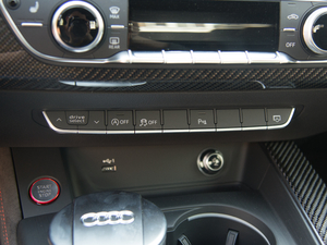 20192.9T Coupe VI п؅^