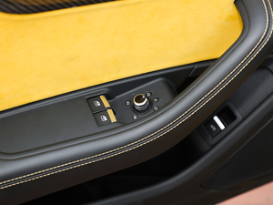 20192.9T Coupe VI {܇ƅ^	