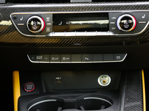 20192.9T Coupe VI п؅^