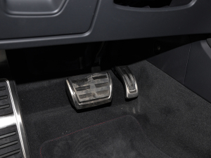 2021RS 7 4.0T Sportback п؅^(q)