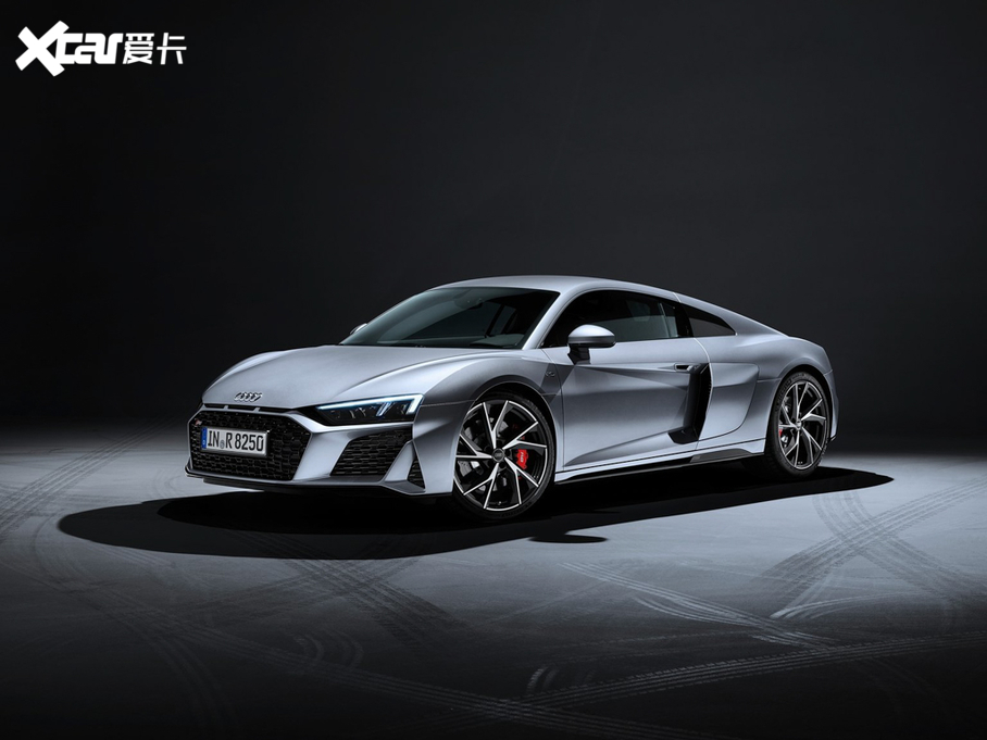 2021WR8 V10 Coupe RWD