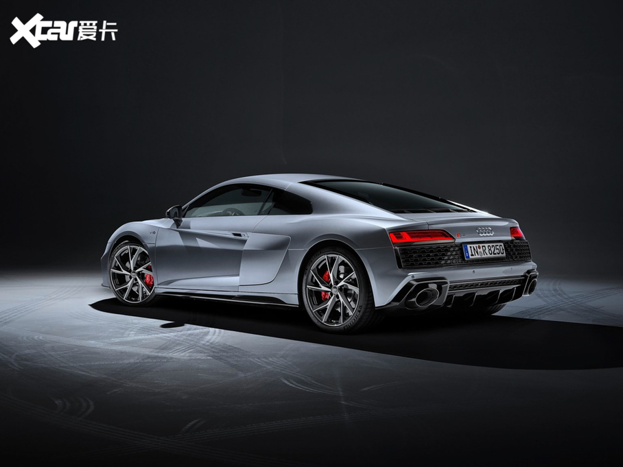 2021WR8 V10 Coupe RWD