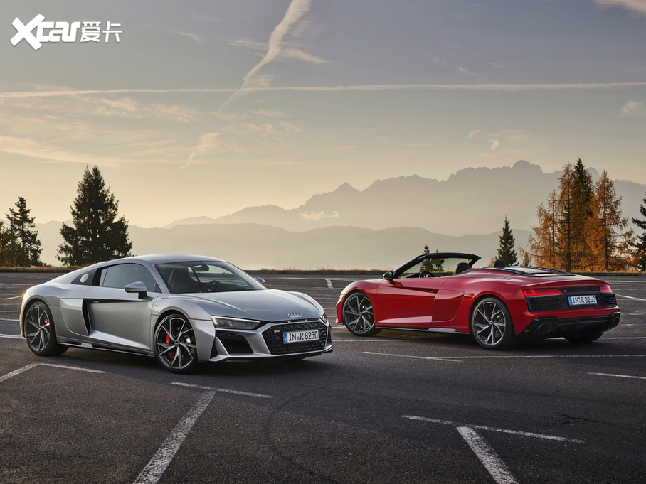 2021WR8 V10 Spyder RWD