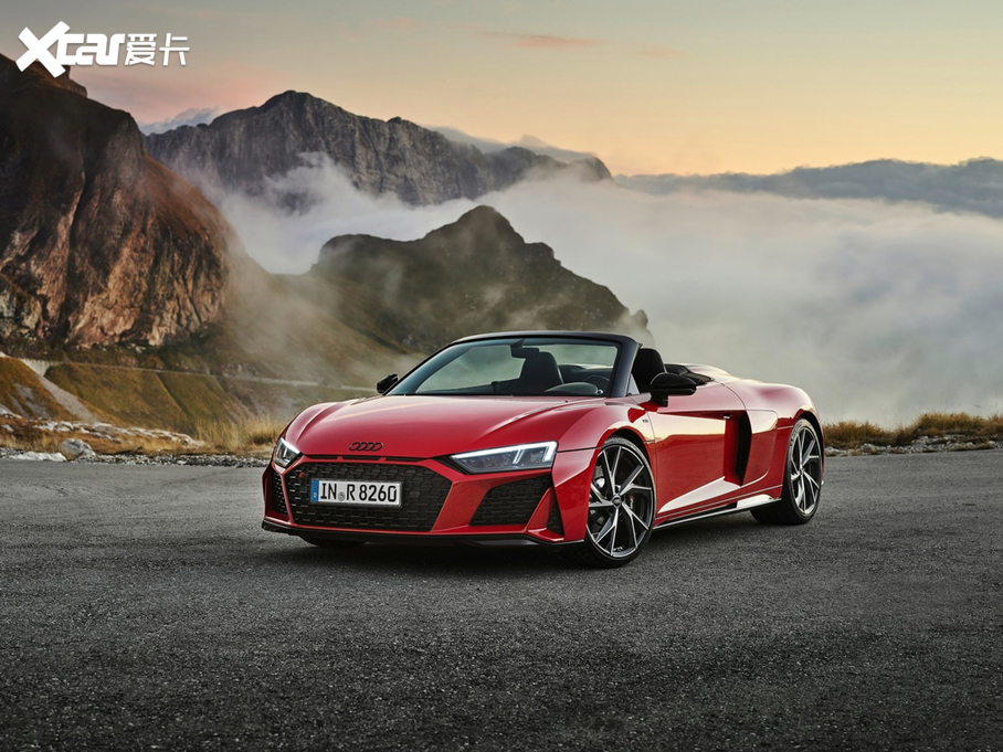 2021?yun)WR8 V10 Spyder RWD