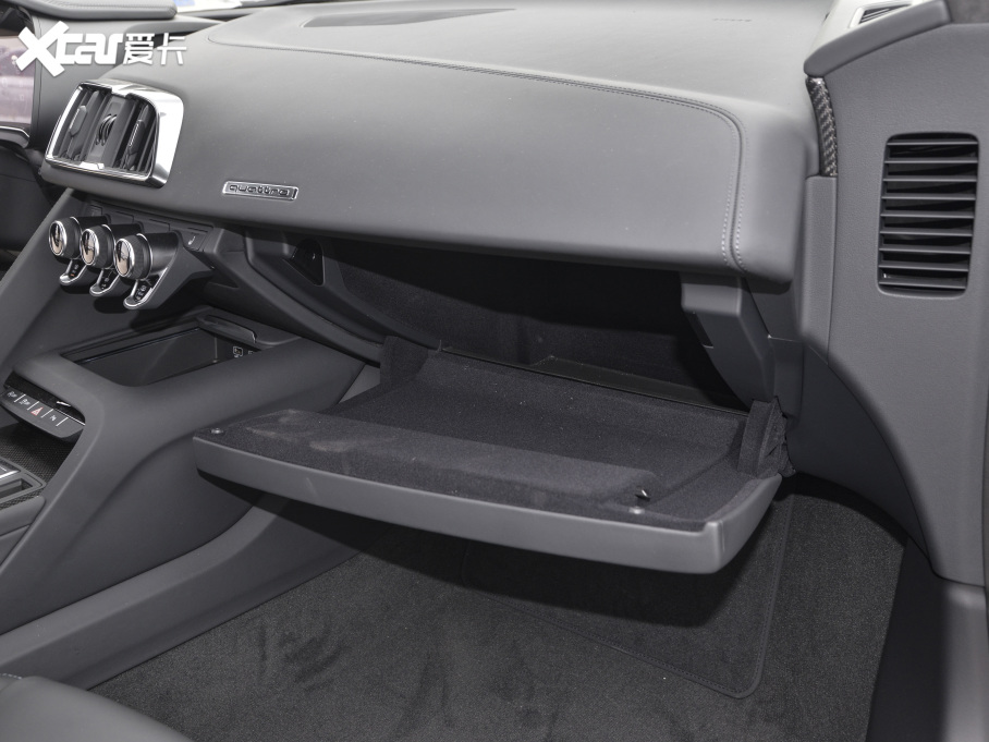 2021WR8 V10 Coupe Performance