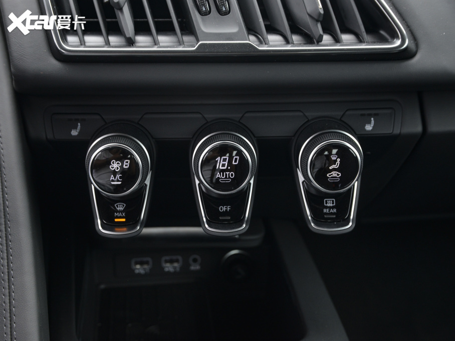 2021WR8 V10 Coupe Performance