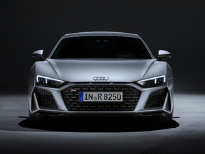 2021V10 Coupe RWD w^