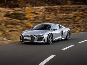 2021V10 Coupe RWD w^