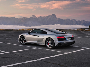 2021V10 Coupe RWD w^