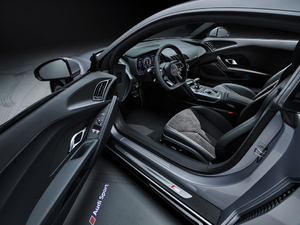 2021款V10 Coupe RWD 中控区