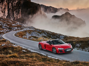 2021V10 Spyder RWD w^