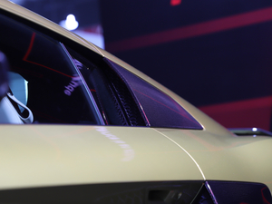 2021V10 Coupe Performance (x)(ji)^