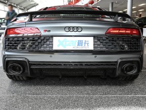 2021款V10 Coupe Performance 收藏家版 排气管